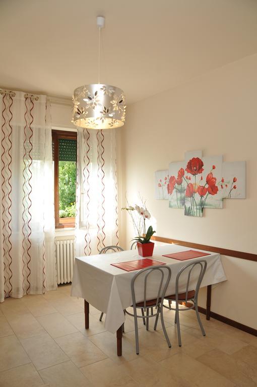 Maura Appartamenti Peschiera del Garda Room photo