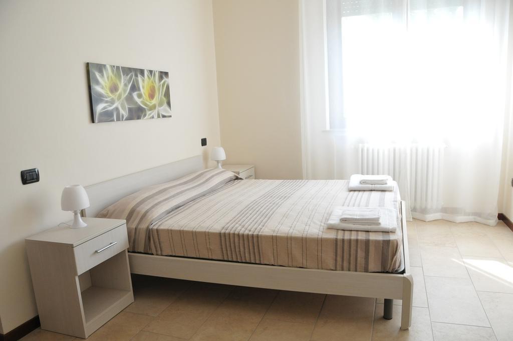Maura Appartamenti Peschiera del Garda Room photo
